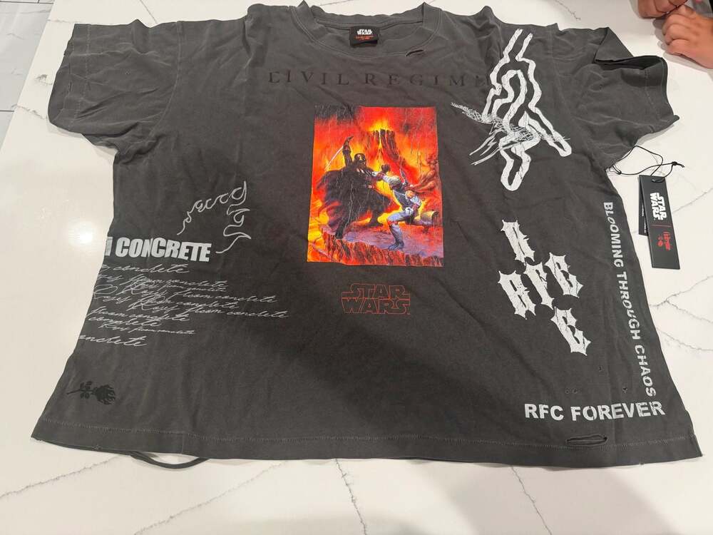 Civil Regime x Star Wars Darth Vader vs Boba Fett Distressed Graphic T-Shirt